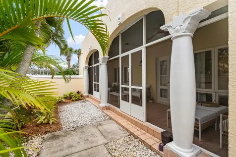 5040 Harmony Circle Vero Beach FL 32967