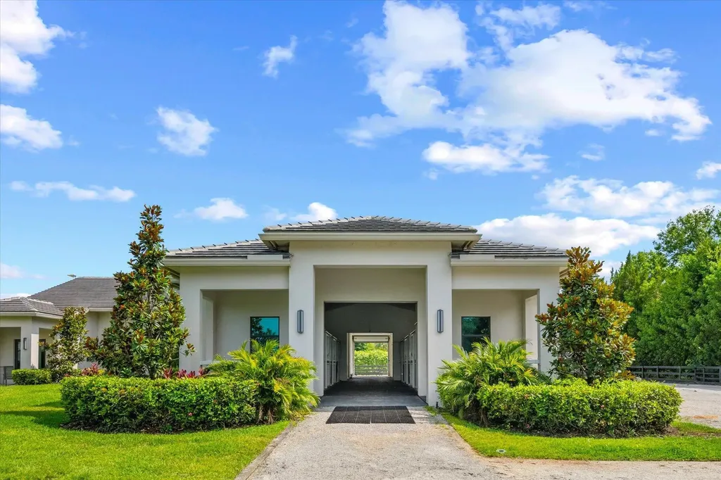 15450 Estancia Lane Wellington FL 33414