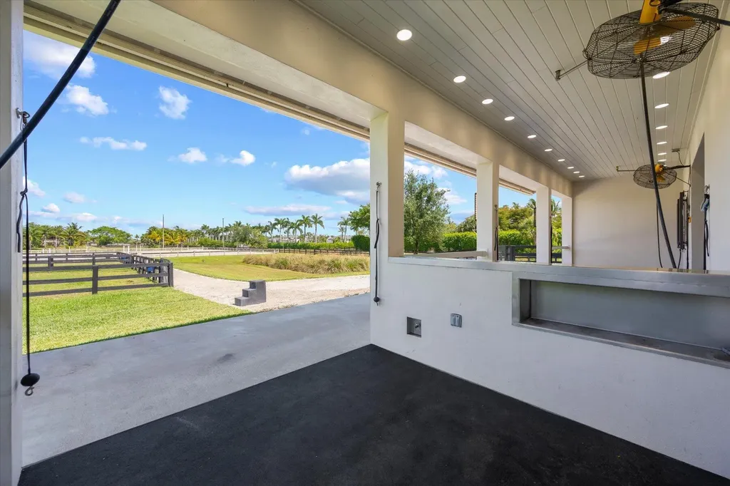 15450 Estancia Lane Wellington FL 33414