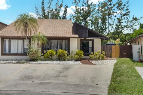 3768 Mil Lake Court Greenacres FL 33463