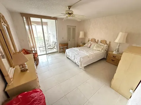 14701 Cumberland Drive Delray Beach FL 33446
