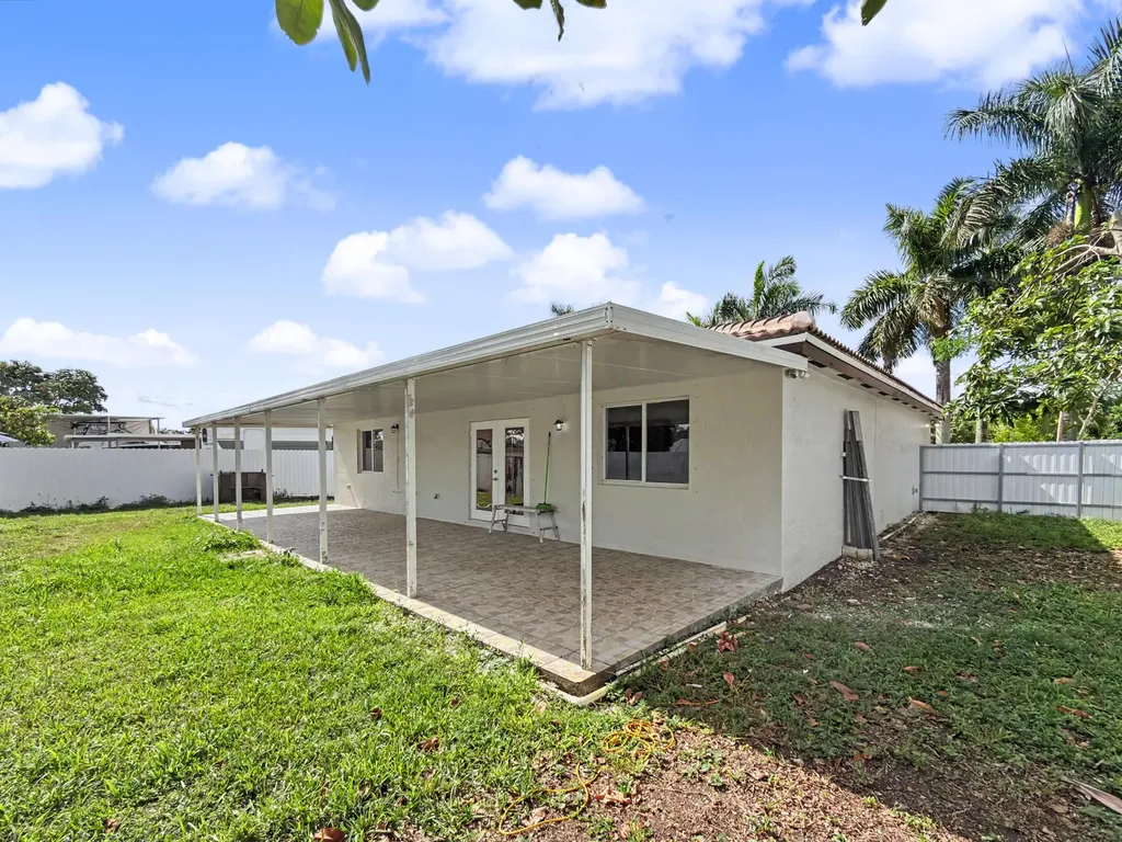 13435 SW 257th Terrace Homestead FL 33032