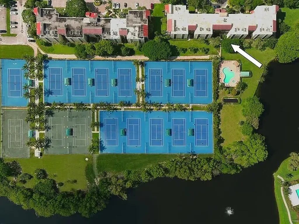 955 Egret Circle Delray Beach FL 33444