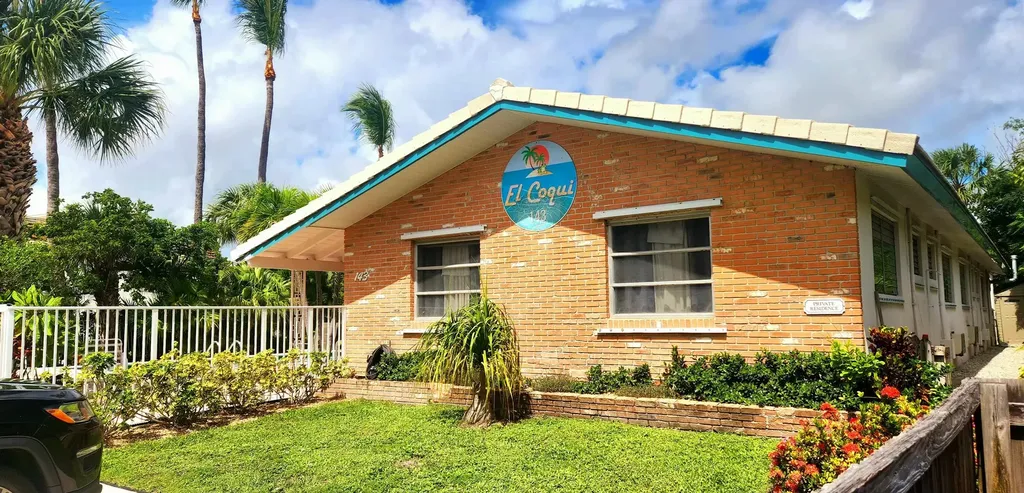 143 Inlet Way West Palm Beach FL 33404