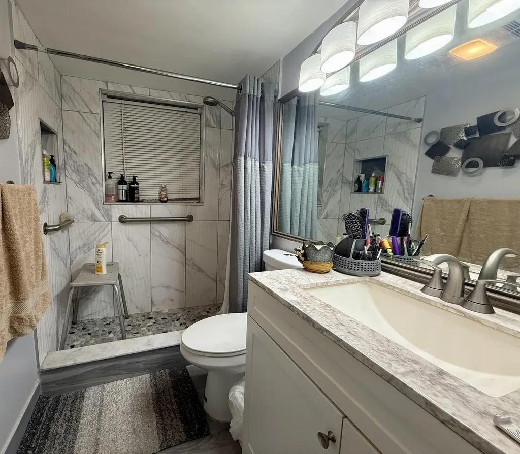 85 Canterbury D West Palm Beach FL 33417