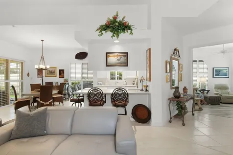 9088 SE La Creek Court Hobe Sound FL 33455