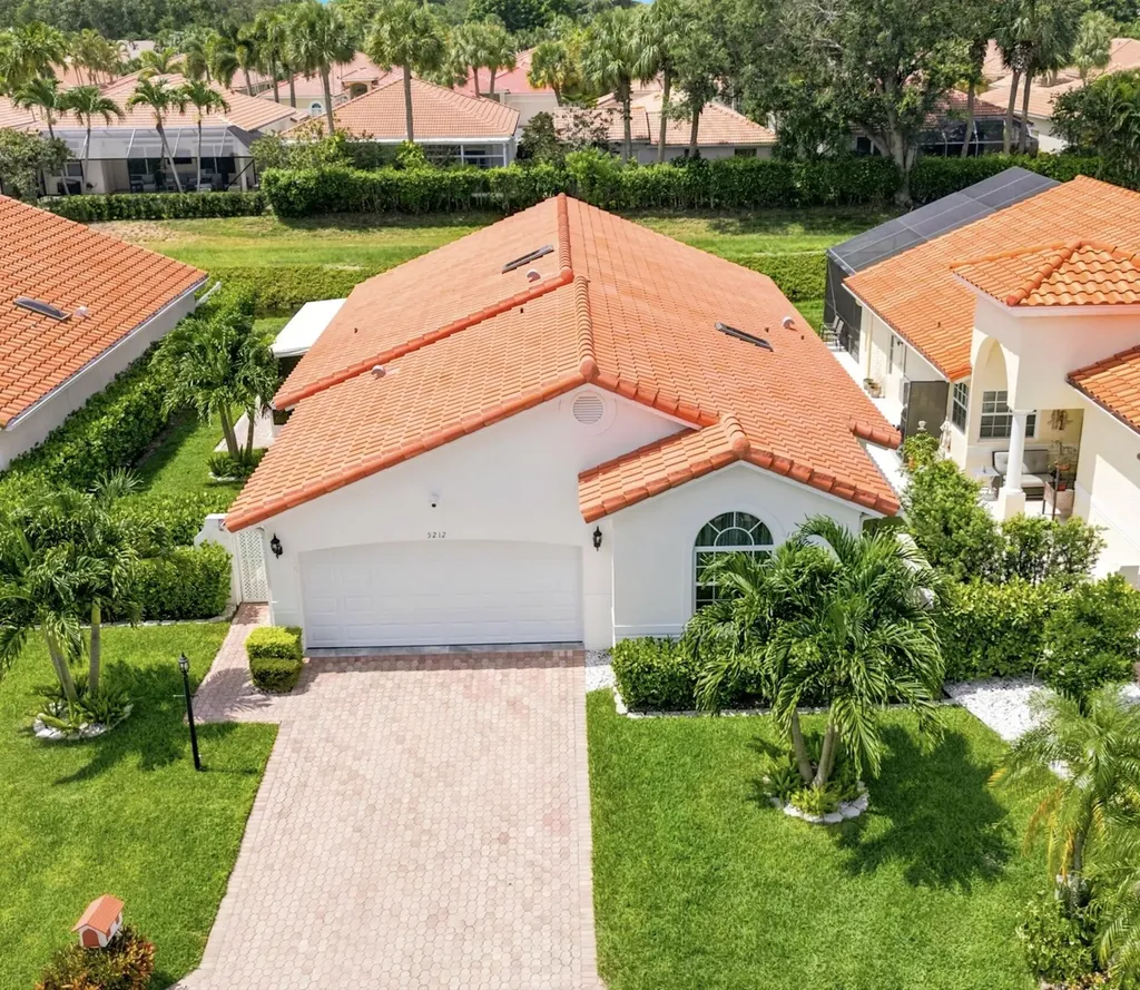5212 Bodega Place Delray Beach FL 33484