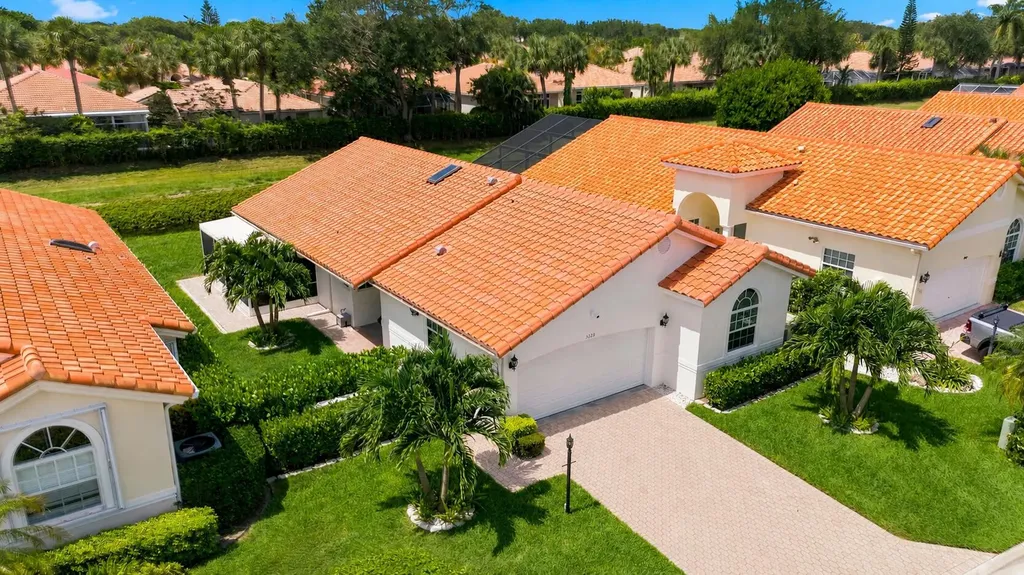 5212 Bodega Place Delray Beach FL 33484