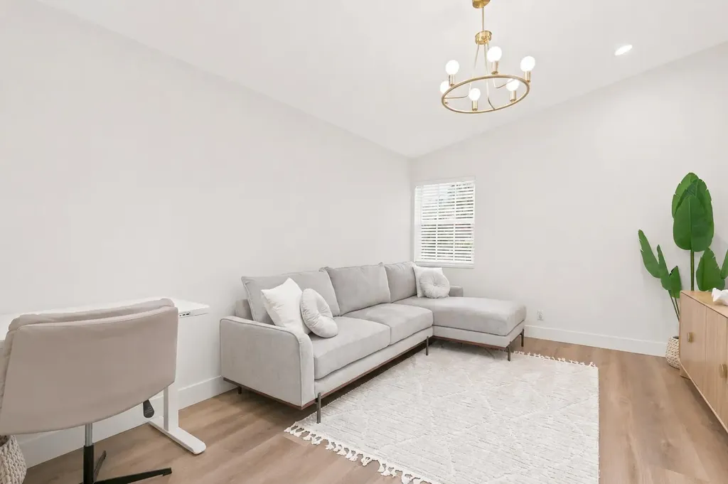 5212 Bodega Place Delray Beach FL 33484