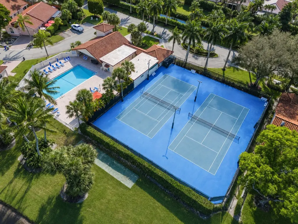 5212 Bodega Place Delray Beach FL 33484