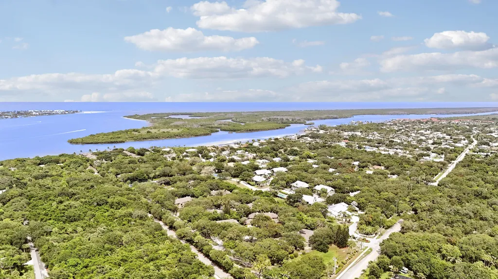 5124 SE Schooner Oaks Way Stuart FL 34997