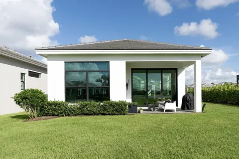 9012 SW Vetta Way Port St Lucie FL 34987