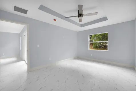 2002 Avenue M Fort Pierce FL 34950