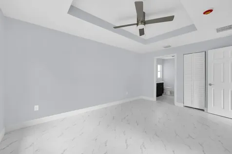 2002 Avenue M Fort Pierce FL 34950