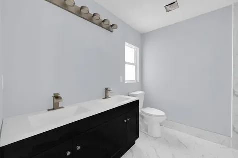 2002 Avenue M Fort Pierce FL 34950