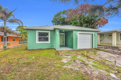 2002 Avenue M Fort Pierce FL 34950