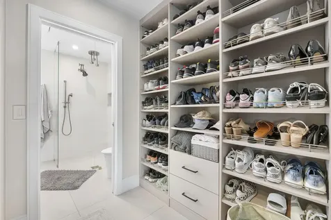 725 NE 36th Street Boca Raton FL 33431