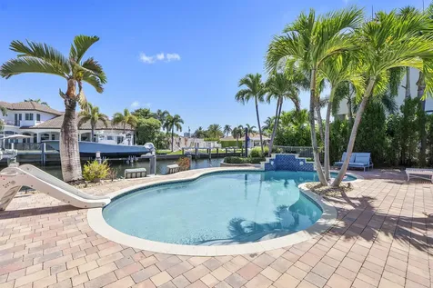 725 NE 36th Street Boca Raton FL 33431