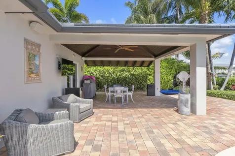 725 NE 36th Street Boca Raton FL 33431