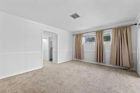 2140 NE 206th Street Miami FL 33179