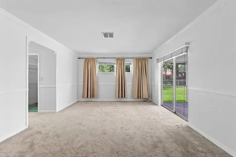 2140 NE 206th Street Miami FL 33179