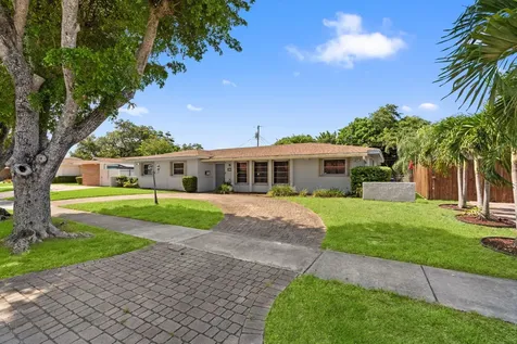 2140 NE 206th Street Miami FL 33179
