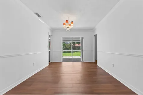 2140 NE 206th Street Miami FL 33179