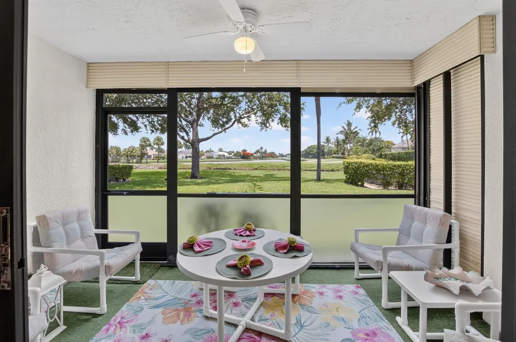 2898 SW 22nd Circle Delray Beach FL 33445