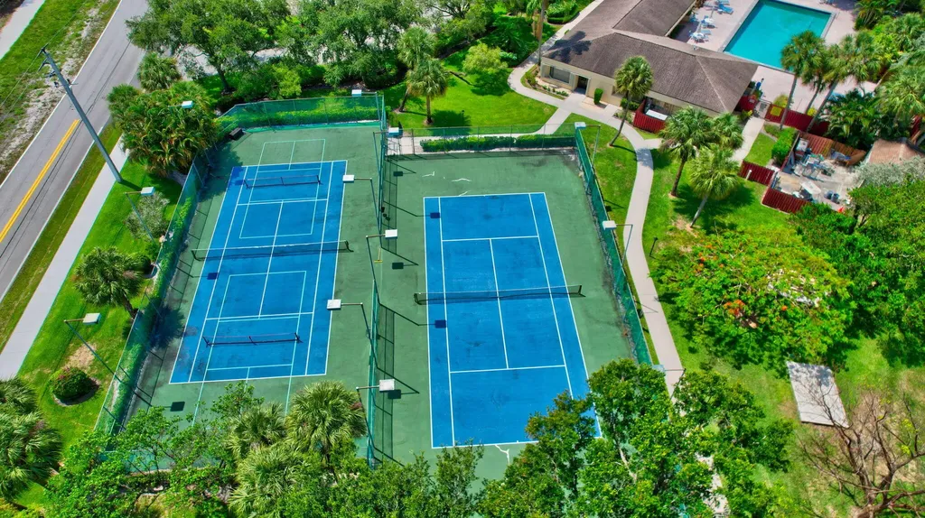 2898 SW 22nd Circle Delray Beach FL 33445