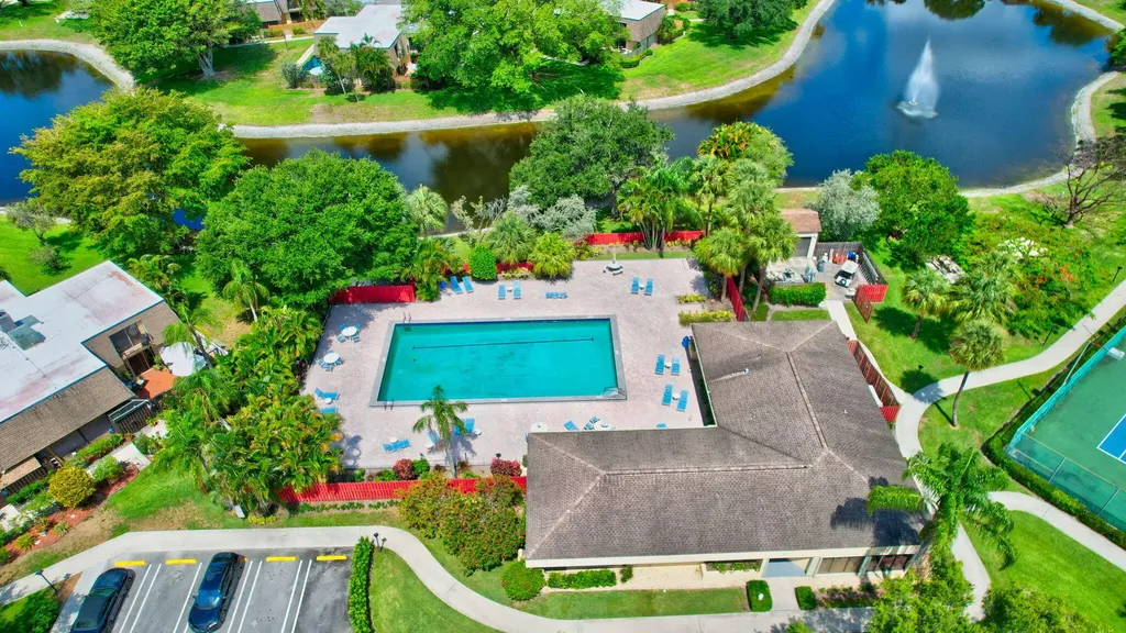 2898 SW 22nd Circle Delray Beach FL 33445