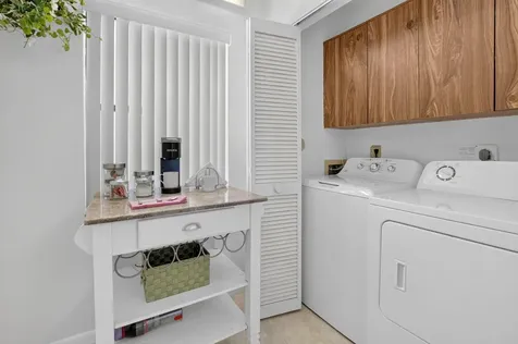 2898 SW 22nd Circle Delray Beach FL 33445
