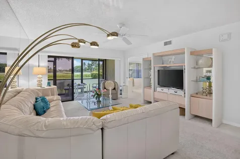 2898 SW 22nd Circle Delray Beach FL 33445