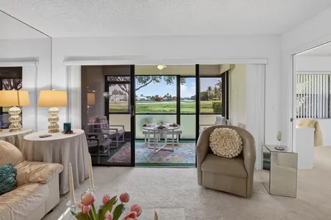 2898 SW 22nd Circle Delray Beach FL 33445