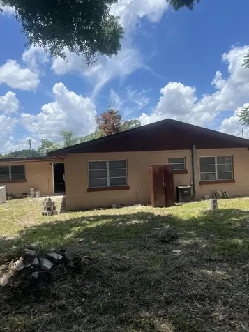 1858 4th Street SE Winter Haven FL 33880