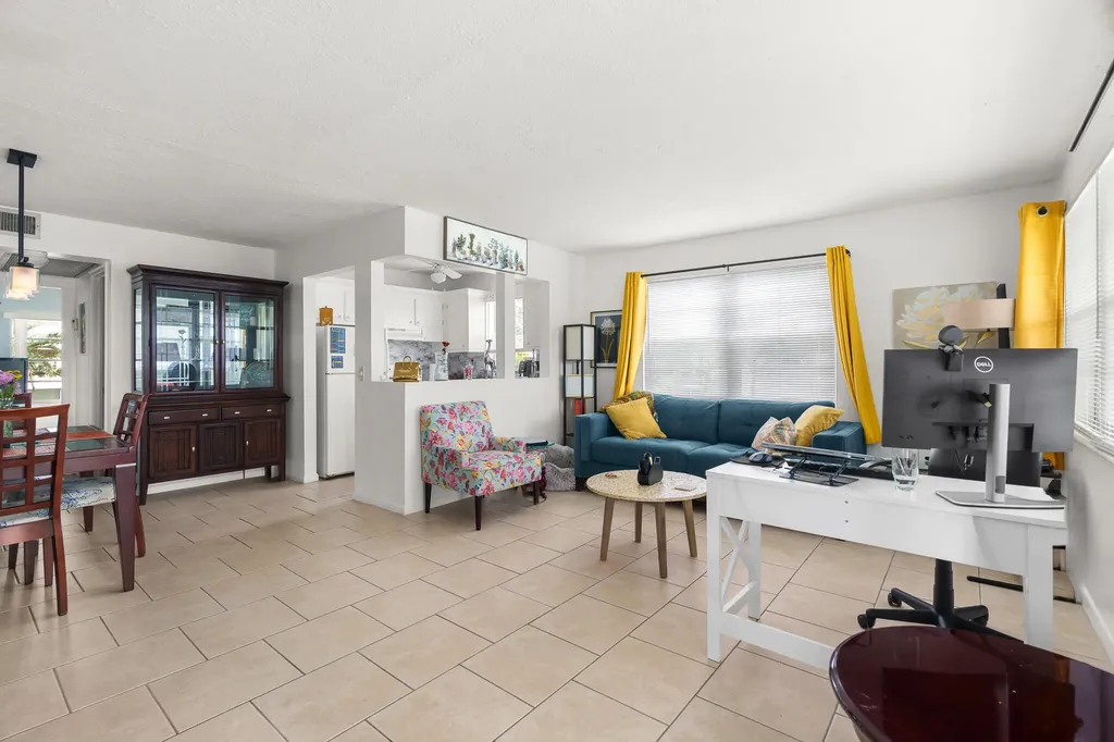 347 Windsor O West Palm Beach FL 33417