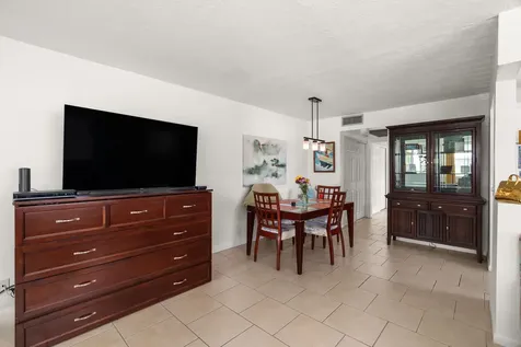 347 Windsor O West Palm Beach FL 33417