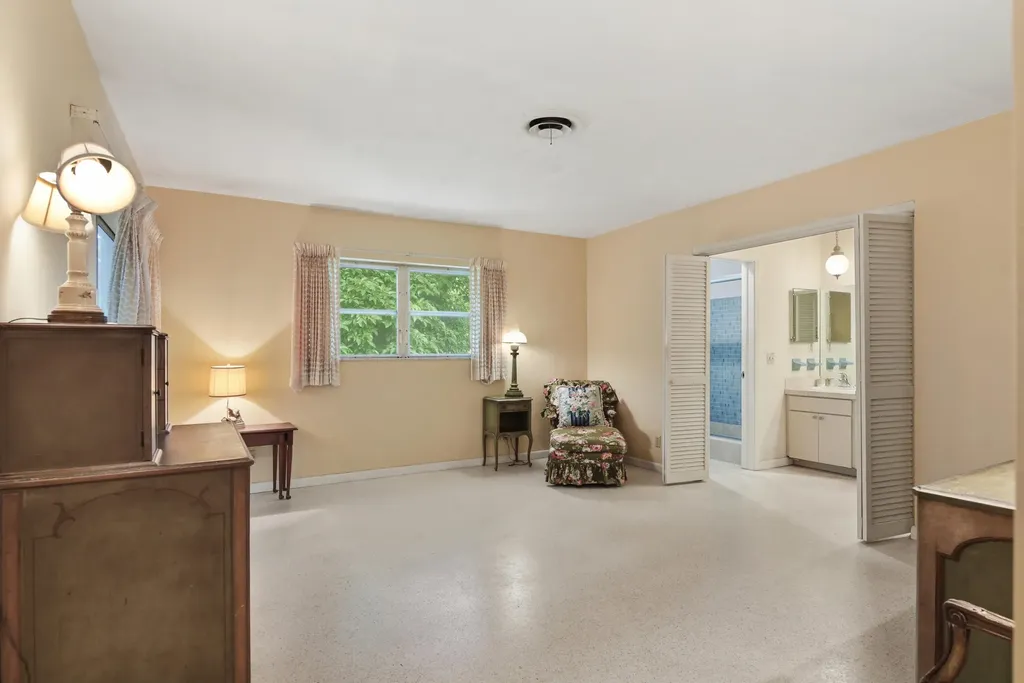 91 SW 11th Avenue Boca Raton FL 33486