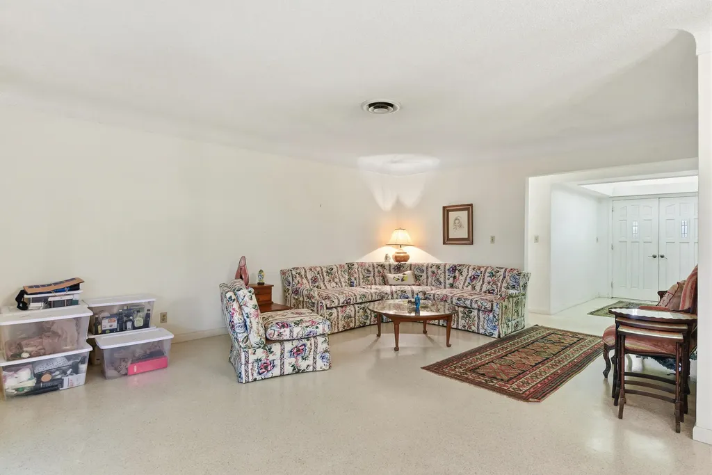 91 SW 11th Avenue Boca Raton FL 33486