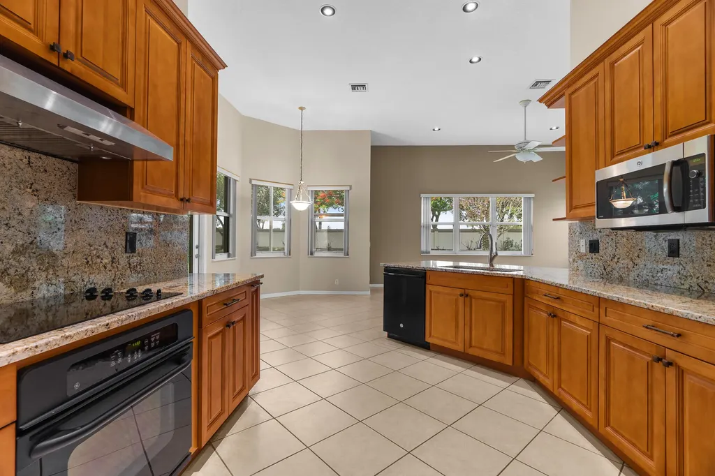 6515 Togni Street Lake Worth FL 33467