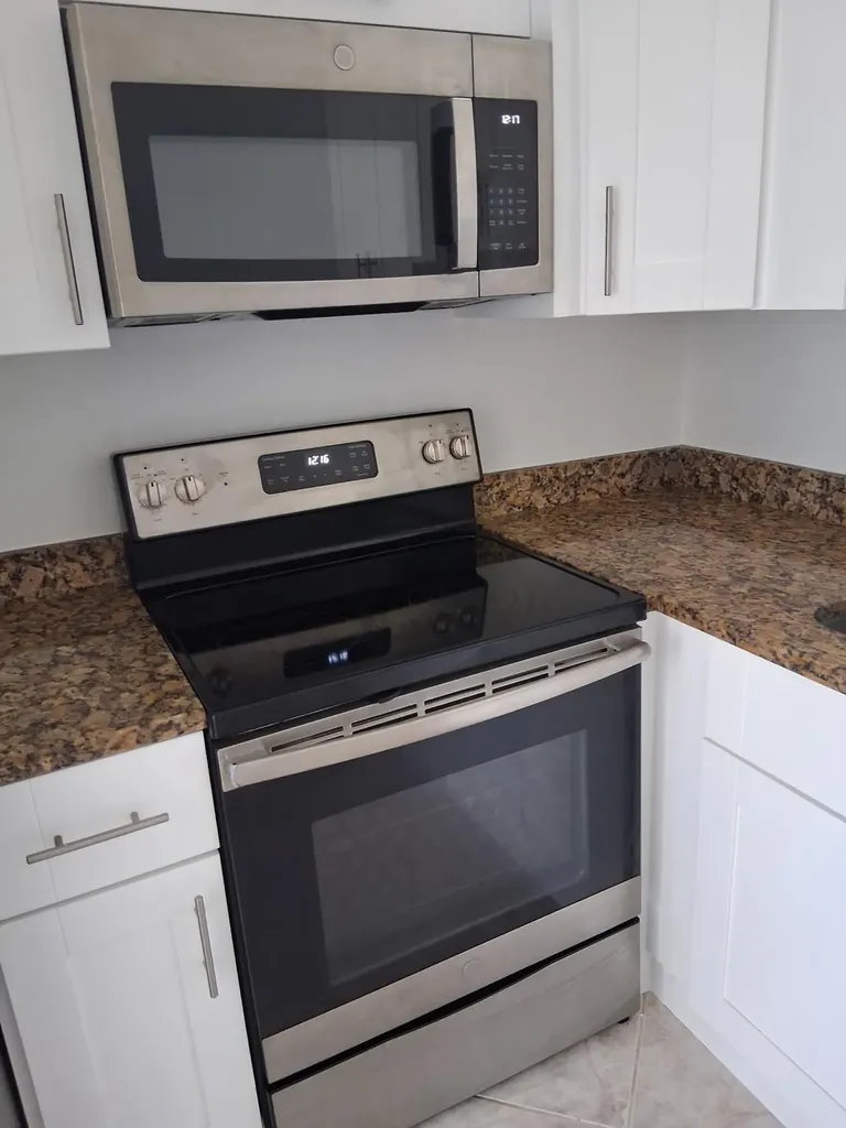 2100 Springdale Boulevard Palm Springs FL 33461