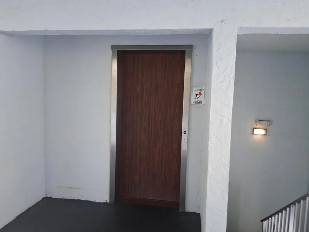 2100 Springdale Boulevard Palm Springs FL 33461