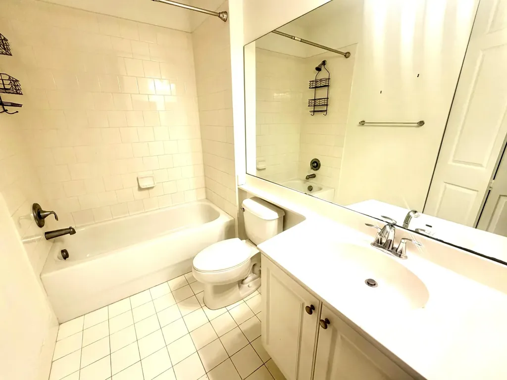 3600 Oaks Clubhouse Drive Pompano Beach FL 33069