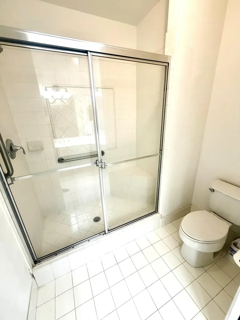 3600 Oaks Clubhouse Drive Pompano Beach FL 33069