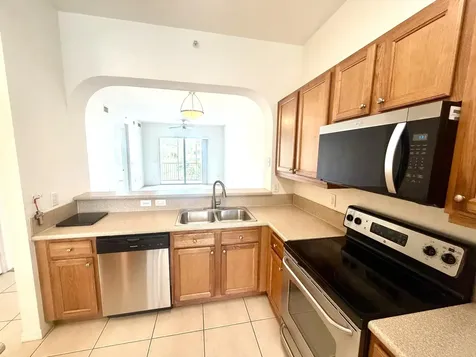 3600 Oaks Clubhouse Drive Pompano Beach FL 33069