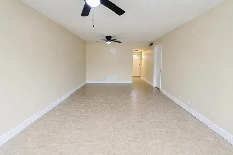 1401 NE Miami Gardens Drive Miami FL 33179