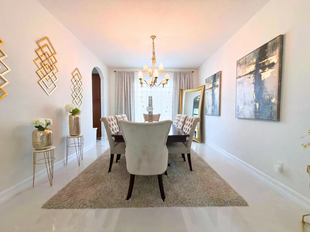 7943 Emerald Winds Circle Boynton Beach FL 33473
