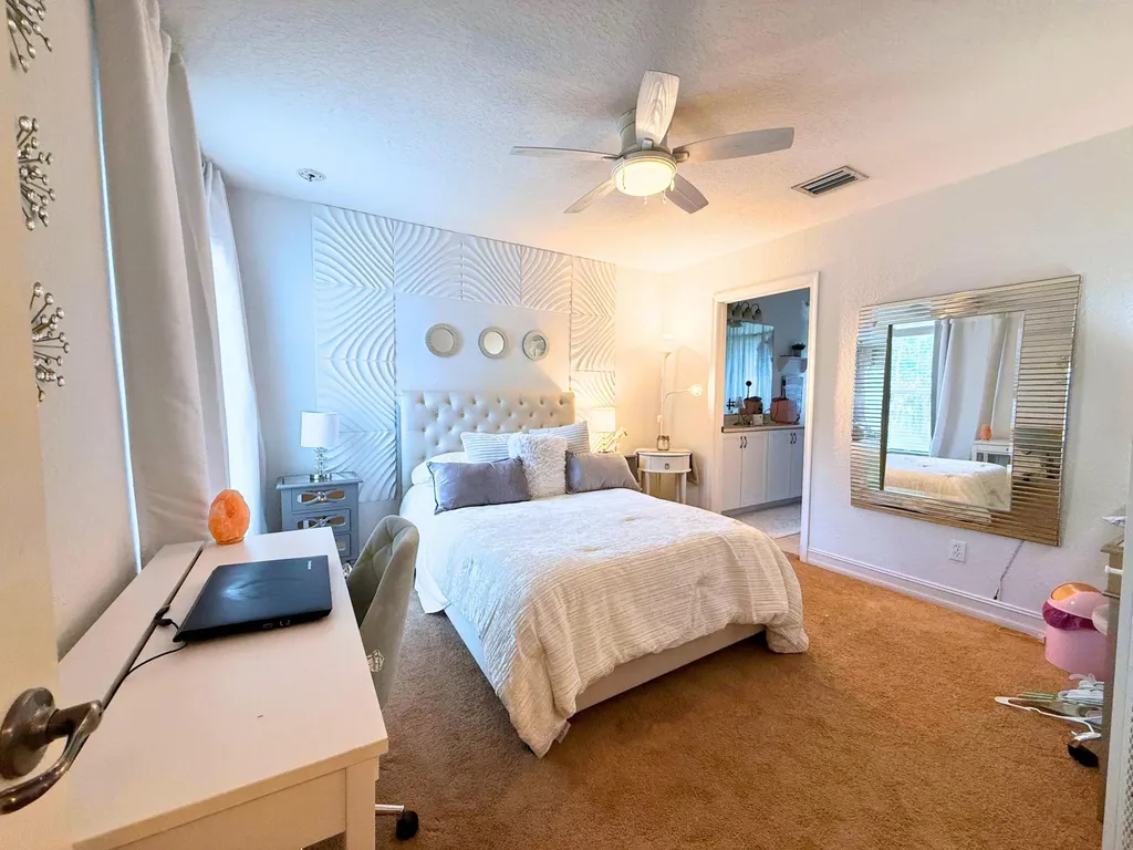 7943 Emerald Winds Circle Boynton Beach FL 33473
