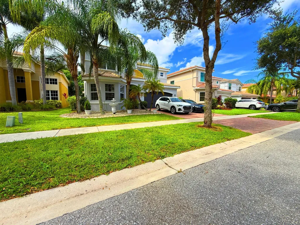 7943 Emerald Winds Circle Boynton Beach FL 33473