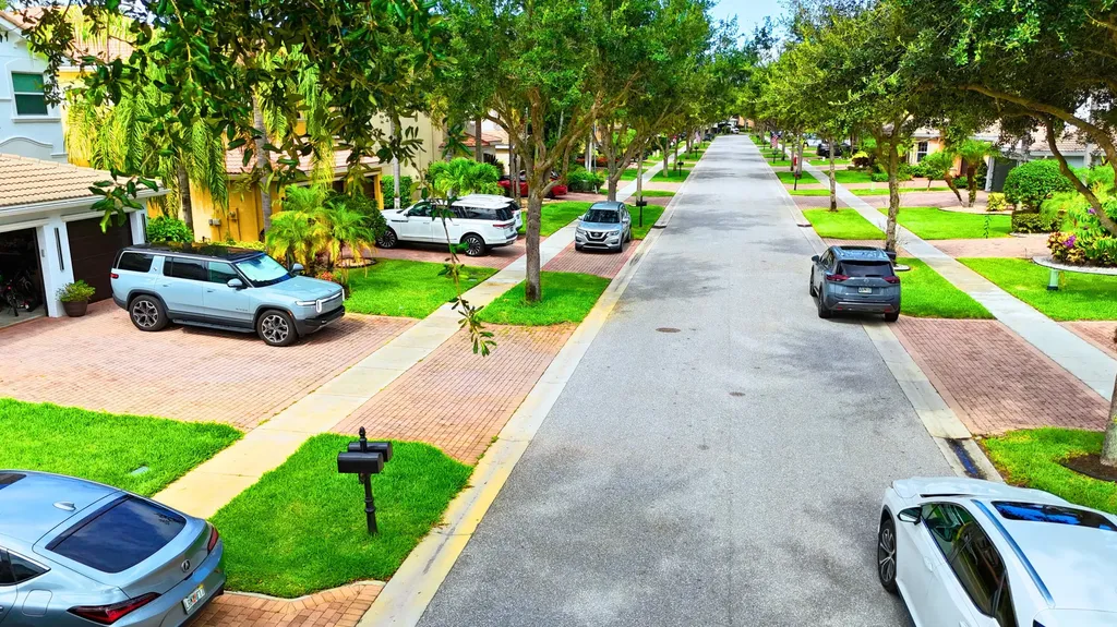 7943 Emerald Winds Circle Boynton Beach FL 33473