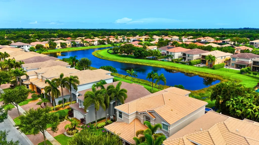 7943 Emerald Winds Circle Boynton Beach FL 33473